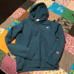 champion women’s reverse weave hoodie size medium